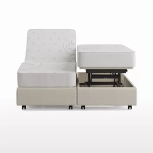 Tweepersoons hoog-laag bed Hybride met hoog-laag functie aan één zijde en hoofd- en voetverstelling aan de andere zijde.