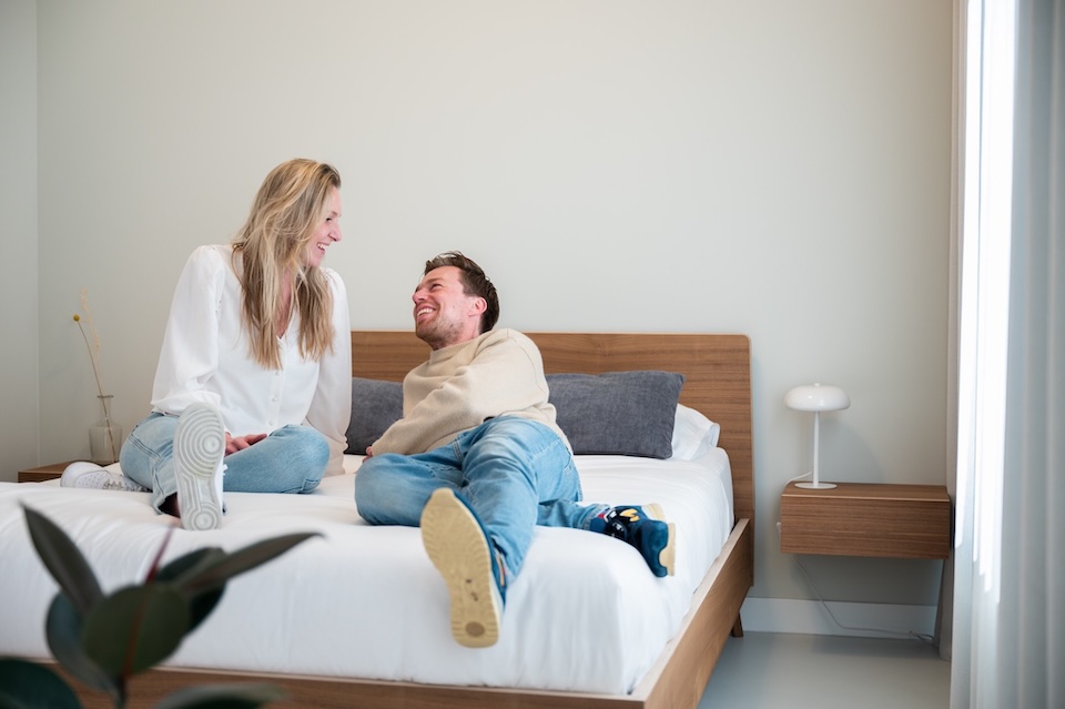 Tweepersoons bed zonder naad in het midden