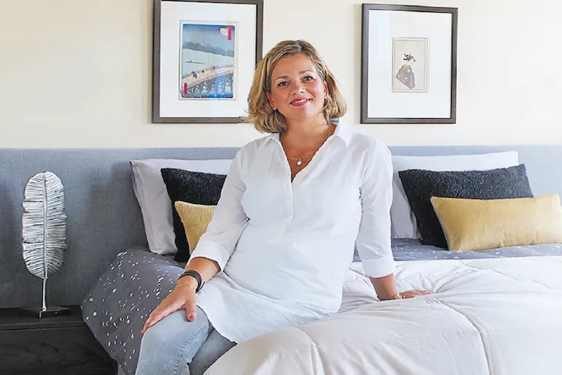 Klant Esther met haar op-maat-gemaakte designbed